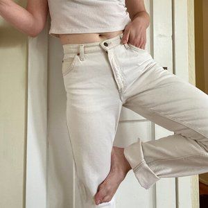 Vintage Levi's Straight Leg Jeans in Cream